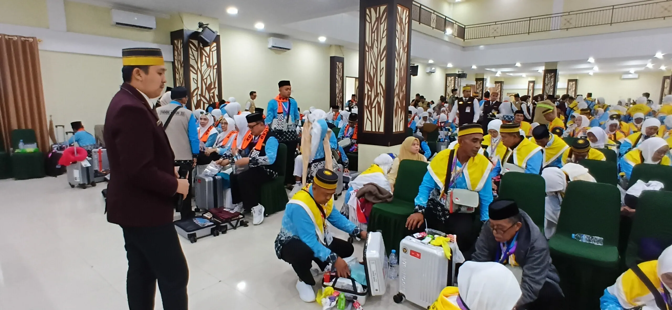 Aviation Security Lakukan Screening Koper Kabin Jamaah UPG 17 di Aula, Demi Keamanan Penerbangan