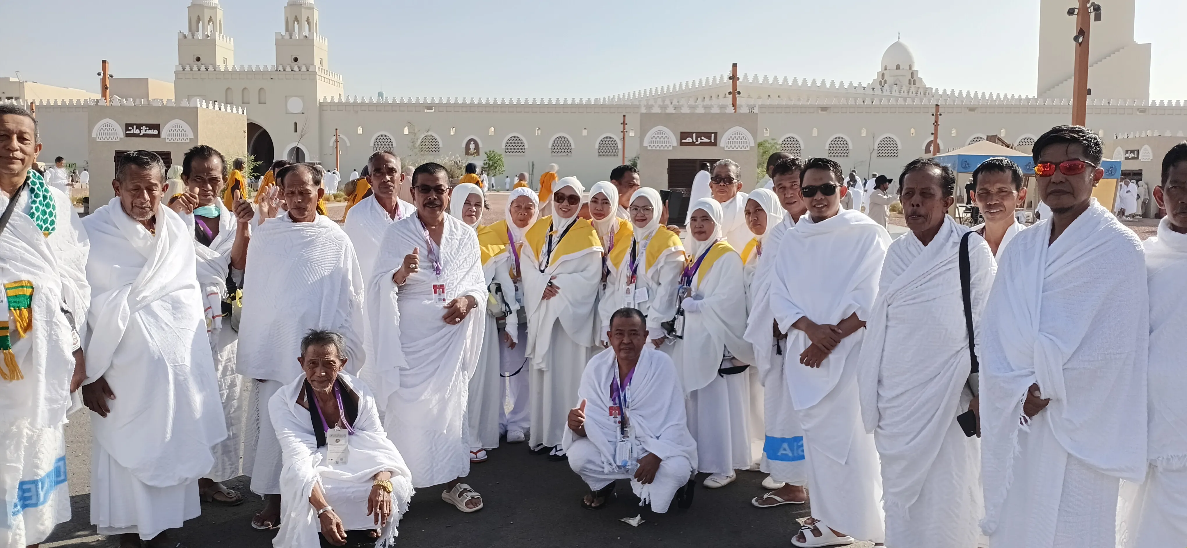 Jamaah UPG 17 Singgah di Bir Ali, PHD Andi Fadli Pandu Niat Umrah Tamattu